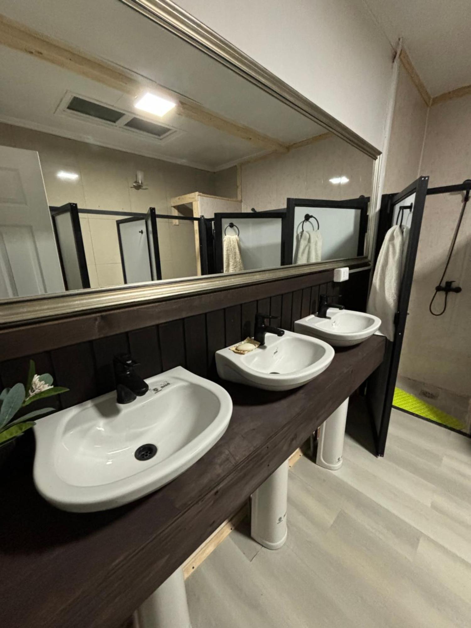 El Paso Del Chingue Hotel Puerto Natales Eksteriør billede